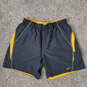 Nike Y2K Men’s Swim Trunks Black Yellow Mesh Lined Size Large